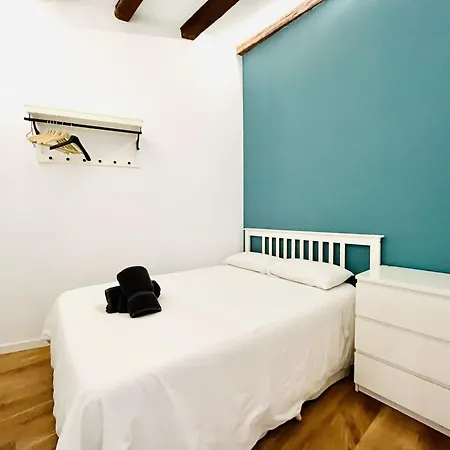 Dplace To Be - Amazing Apartments In Historic Center Madrid Room photo