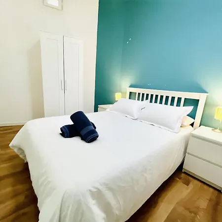 Dplace To Be - Amazing Apartments In Historic Center Madrid Room photo